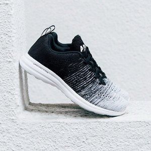 APL Propelium Techloom Pro Knit Running Shoe